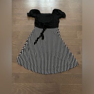Women’s dresses 👗